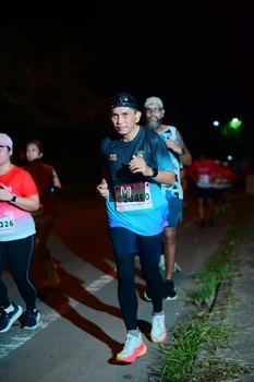 Runner Photo 1834683