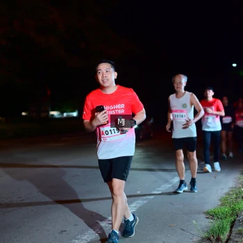 Runner Photo 1835042