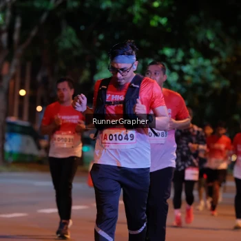 Runner Photo 1835108