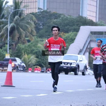 Runner Photo 1835122