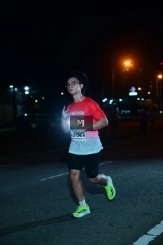 Runner Photo 1835248