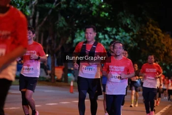 Runner Photo 1835327