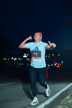 Runner Photo 1835371