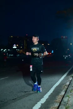 Runner Photo 1835388