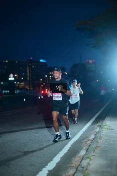 Runner Photo 1835441