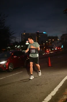 Runner Photo 1835611