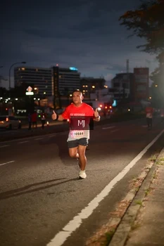 Runner Photo 1835769