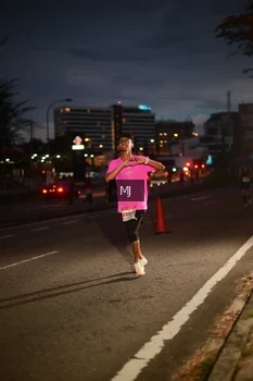Runner Photo 1835777