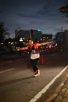 Runner Photo 1835842