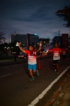Runner Photo 1835896