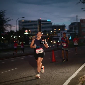 Runner Photo 1835974