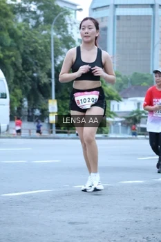 Runner Photo 1835988