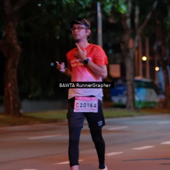 Runner Photo 1836086