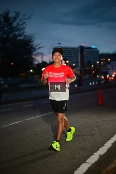 Runner Photo 1836140