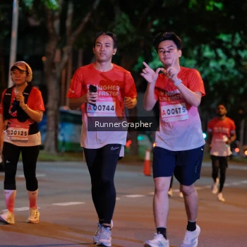 Runner Photo 1836141