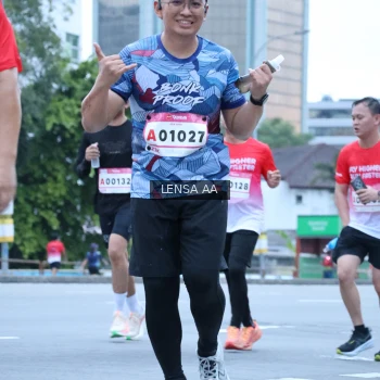 Runner Photo 1836145