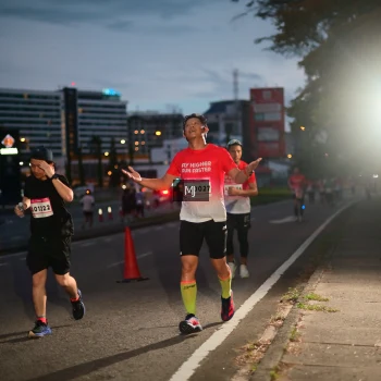Runner Photo 1836266