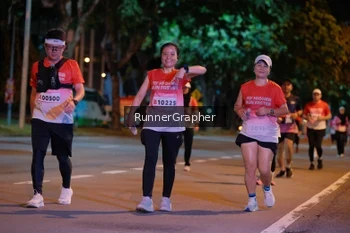 Runner Photo 1836401