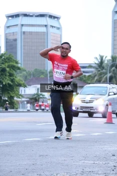 Runner Photo 1836568