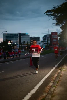 Runner Photo 1836601
