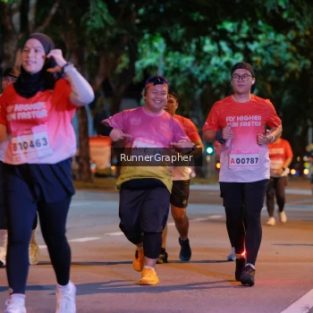 Runner Photo 1836609