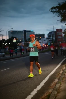 Runner Photo 1836617