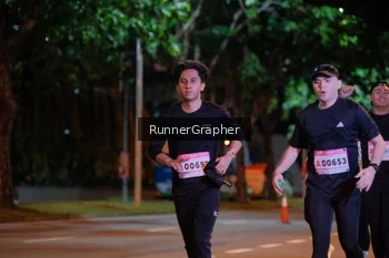 Runner Photo 1836742