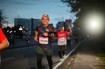 Runner Photo 1836755