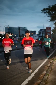 Runner Photo 1836796