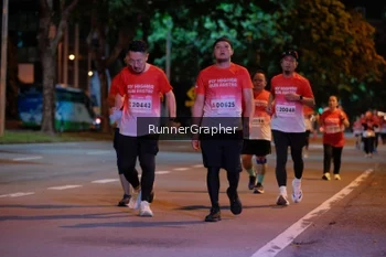 Runner Photo 1836813