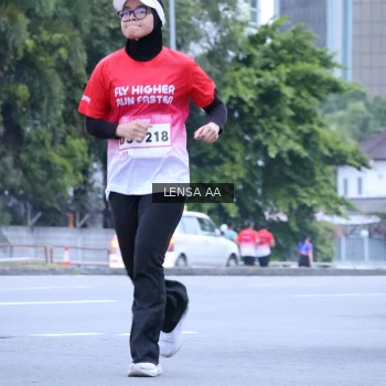 Runner Photo 1836927