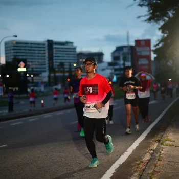 Runner Photo 1836937
