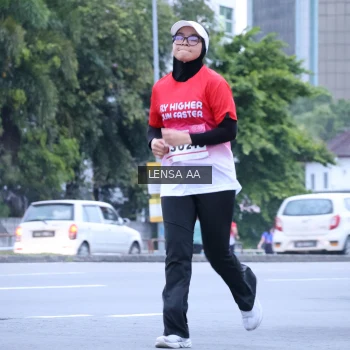 Runner Photo 1836938