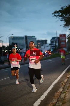 Runner Photo 1837059