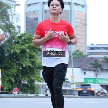 Runner Photo 1837246