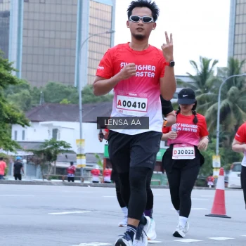 Runner Photo 1837358