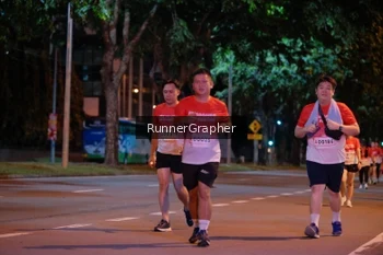 Runner Photo 1837417