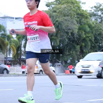 Runner Photo 1837478