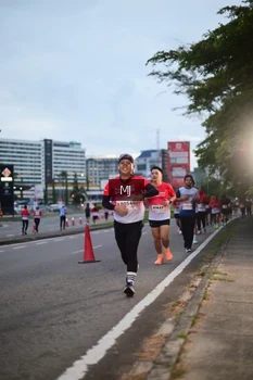 Runner Photo 1837664