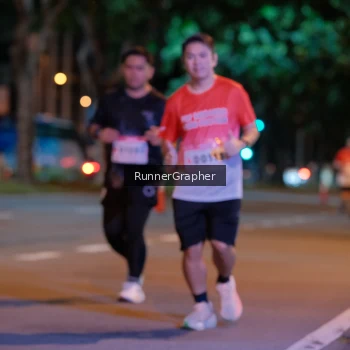Runner Photo 1837695