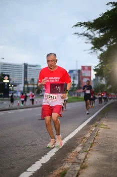 Runner Photo 1837724