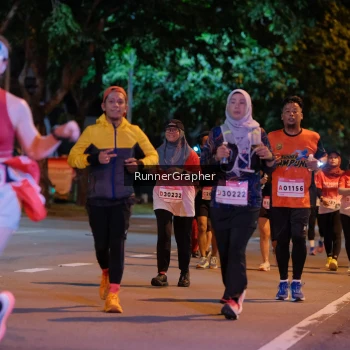 Runner Photo 1837726