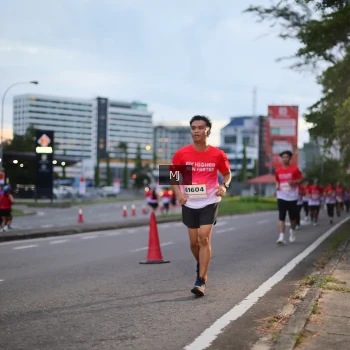 Runner Photo 1837750
