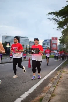 Runner Photo 1837767