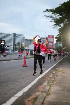 Runner Photo 1837961