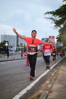 Runner Photo 1837998