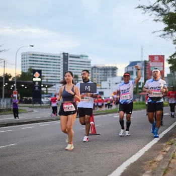 Runner Photo 1838037