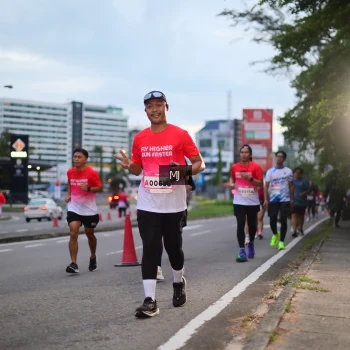 Runner Photo 1838048