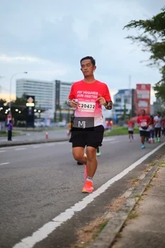 Runner Photo 1838072