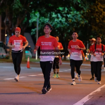 Runner Photo 1838084
